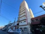 Departamento 3 ambientes con dos baños en venta en...