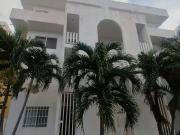 Departamento en venta en Cancún. Residencial Bahía Azul....