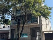 Departamento en venta en dos niveles, y con terraza,...