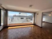 Departamento en venta en edificio Ebro Quito Tenis
