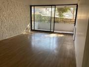 Departamento en Venta en Exequiel Fernandez Metro...