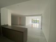 Departamento en venta en Hacienda de las Palmas,...