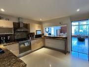 Departamento en venta en Hacienda de las Palmas,...