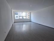 Departamento en venta en Hacienda de las Palmas,...