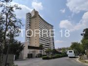 Departamento en venta en Lomas Country Club,...