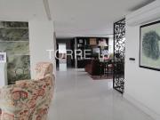 Departamento en venta en Lomas Country Club,...