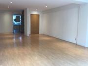 Departamento en venta en Lomas del Sol con balcón