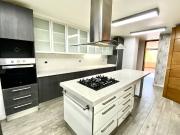 Departamento en Venta en MUY AMPLIO Y COMODO PARA...