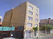 Departamento en Venta en Presidentes Elijadades 2da...