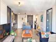 Departamento en Venta en Santa Julia/Metro Chile España