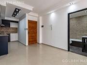 Departamento en venta en Villa Luro con balcón al frente...