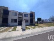 Departamento en venta en Viñedos Querétaro planta alta...