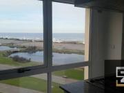 Departamento en venta frente al mar de 3 ambientes c/...