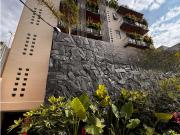 DEPARTAMENTO EN VENTA LAS ?GUILAS CON BALC?N