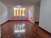 DEPARTAMENTO EN VENTA PRIMER PISO CON COCHERA