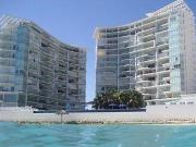 DEPARTAMENTO EN VENTA PUNTA CANCUN FRENTE AL MAR, AMUEBLADO