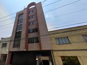 Departamento en venta Recuperación bancaria Av. Clavería...