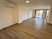 Departamento en Venta, Semipiso de 3 dorm con 2...