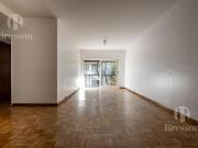 Departamento en venta cuatro ambientes mas dependencia...