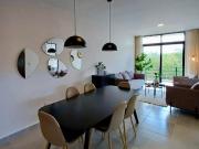 Departamento Equipado de Lujo en Avenida Huayacán