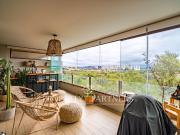 Departamento espacioso con vista despejada poniente