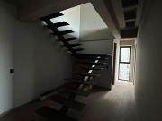 DEPARTAMENTO ESTILO NEOYORQUINO EN DOBLE ALTURA