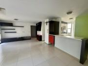 DEPARTAMENTO EXTERIORCON BALCÓN Y 2 ESTACIONAMIENTOS EN...