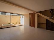 DEPARTAMENTO GARDENHOUSE DE DOS NIVELES EN MIGUEL...