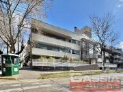 DEPARTAMENTO IMPECABLE ESTADO 4 AMBIENTES, COCHERA...