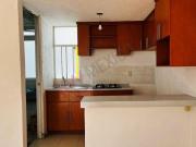 DEPARTAMENTO INTERIOR E ILUMINADO EN CALZADA VALLEJO