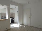 Departamento luminoso excelente estado en Flores