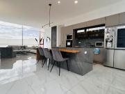 Departamento Moderno en Venta en Tumbaco