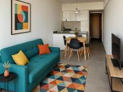 Departamento Monoambiente con balcón abierto al frente,...