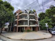 Departamento monoambiente dividido al frente con balcón...