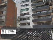 Departamento muy amplio recién remodelado en Venta en la...