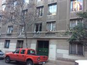 DEPARTAMENTO PASOS METRO Y CERRO SANTA LUCIA, LADO ALAMEDA
