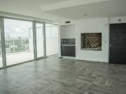 Departamento Penthouse de 4 ambientes con dos cocheras...