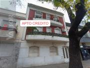 Departamento / PH 4 amb 82m2 totales al frente c/balcon...