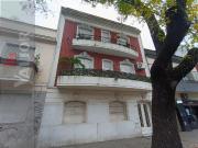 Departamento / PH 4 amb 82m2 totales al frente c/balcon...
