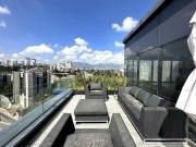 Departamento PH de 214m2 con terraza en venta en Central...