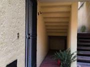 DEPARTAMENTO REMODELADO PLANTA BAJA A UNOS PASOS DEL MACRO