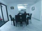 Departamento remodelado y luminoso en Av. Popocatépetl,...