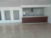 Departamento Renta con balcones, Residencial lujo...