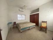 DEPARTAMENTO SEMI AMUEBLADO EN AVENIDA PAEZ URQUIDI EN RENTA