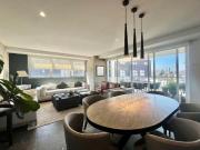 Departamento seminuevo con amplia terraza en Av. Vista Real