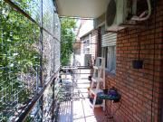 Departamento semipiso 3 ambientes cochera baulera