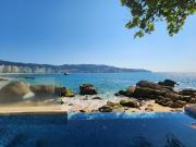 DEPARTAMENTO SOBRE PLAYA Y AV. COSTERA