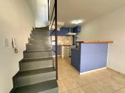 Departamento tipo duplex de 2 amb con balcón en Inmomap