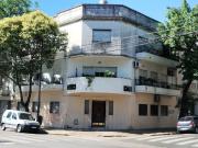 Departamento tipo PH 3 Ambientes con Patio a Refaccionar...