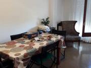 Departamento tres ambientes a la calle